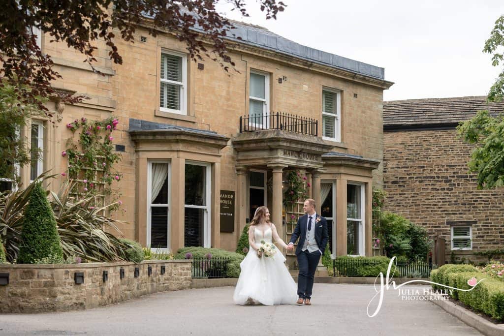 manor house lindley huddersfield yorkshire0wedding photographer 108